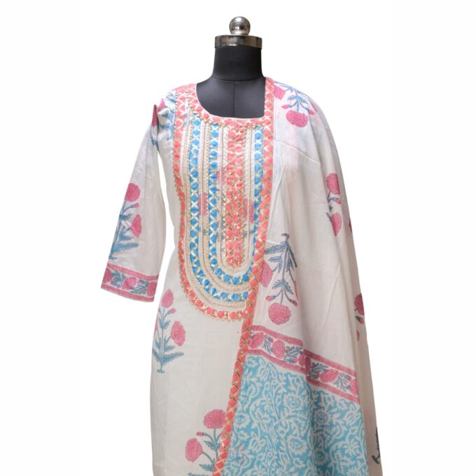 Kurti and Churidar - Image 4